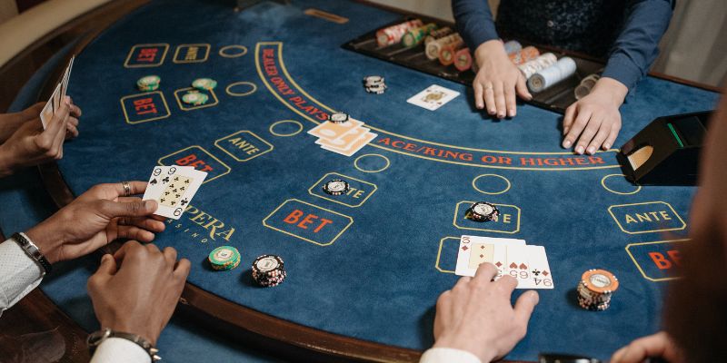 Hiểu đúng về phần mềm dự đoán baccarat tại casino trực tuyến
